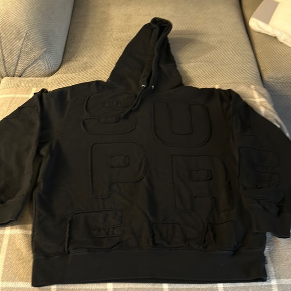 Supreme hoodie men’s size large - Picture 3 of 8